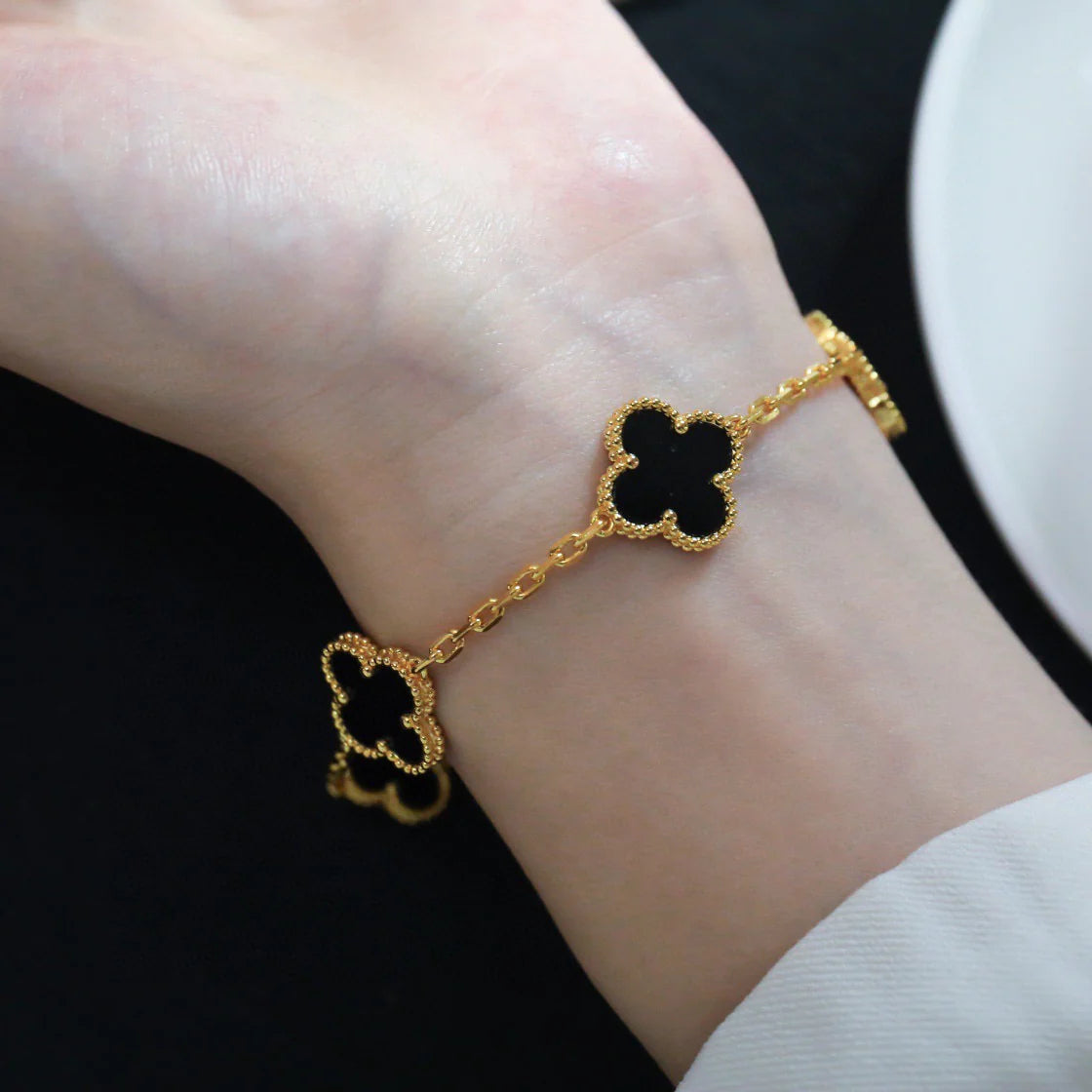 [ROYAL]CLOVER  5 MOTIFS BLACK ONYX BRACELET