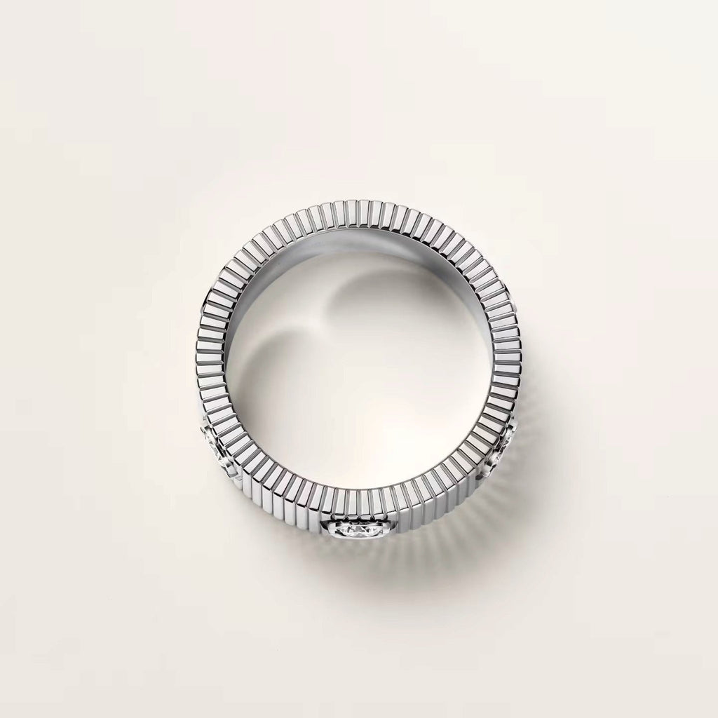 [Royal&Vicky]LOVE 6.5MM UNLIMITED RING, 6 DIAMONDS