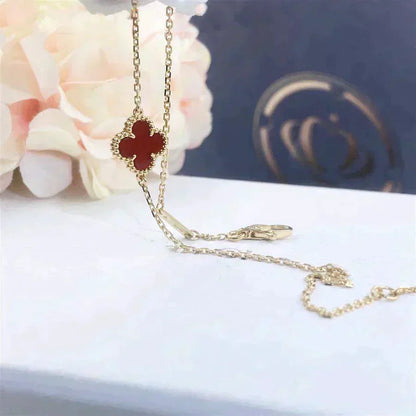 [ROYAL]CLOVER  CARNELIAN SINGLE FLOWER BRACELET