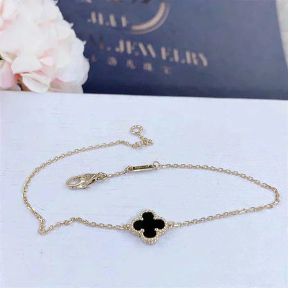 [ROYAL]CLOVER ONYX SINGLE FLOWER BRACELET