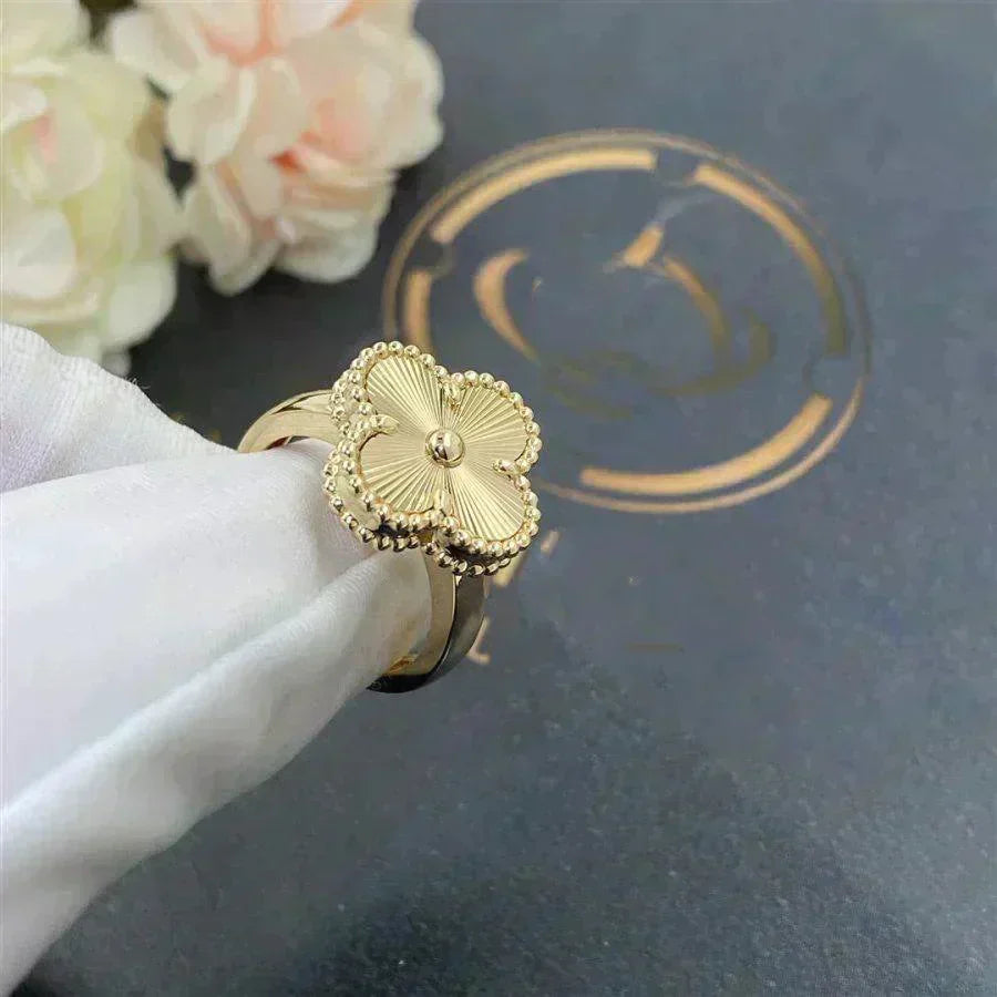 [Royal&Vicky]CLOVER GOLD RING