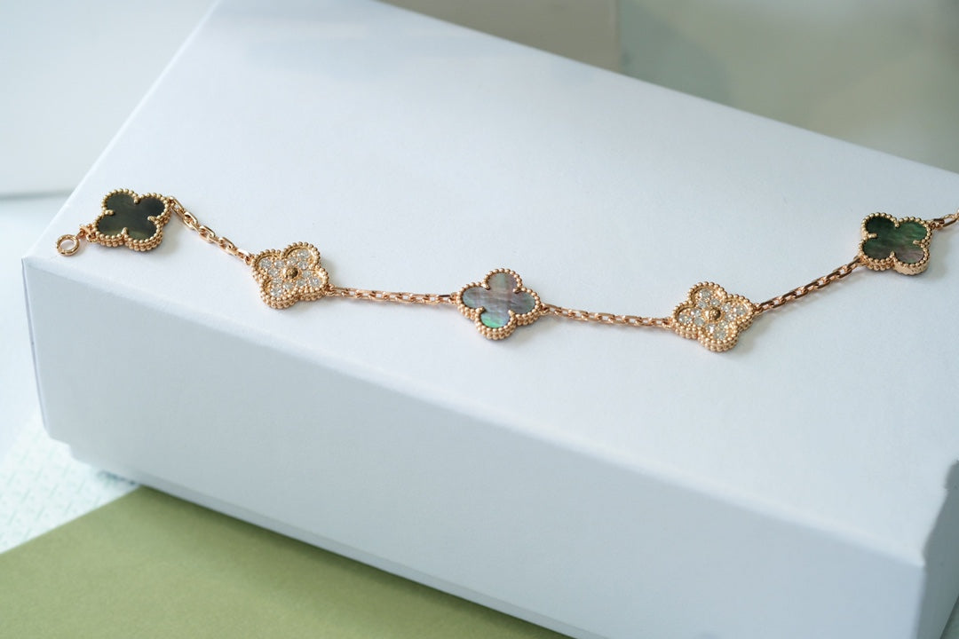 [ROYAL]CLOVER 5 MOTIFS DARK MOP AND DIAMONDS PINK GOLD BRACELET