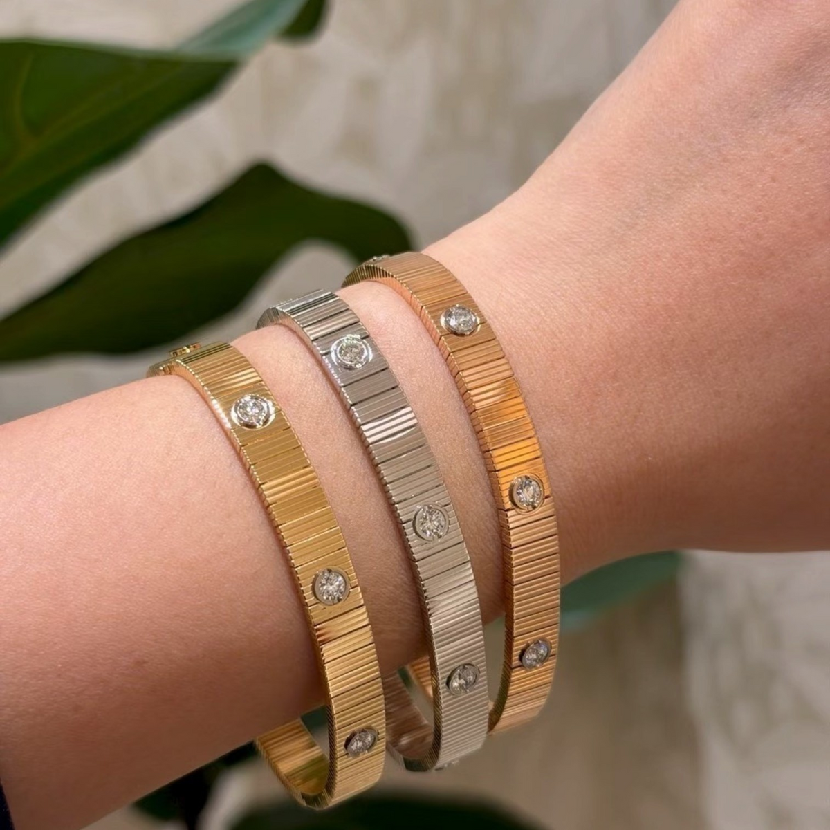 [Royal&Vicky]LOVE UNLIMITED BRACELET, DIAMONDS