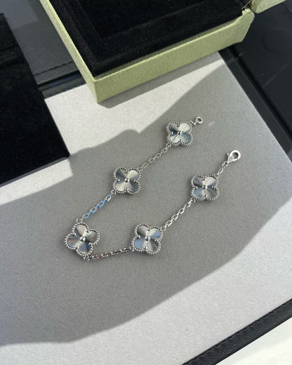 [ROYAL]CLOVER SILVER 5 MOTIFS BRACELET